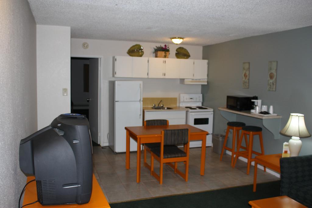 Northwoods Inn & Suites Saskatoon Buitenkant foto